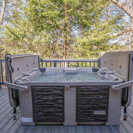 Wooded Bliss Hot Tub Single Level Cabin With No Steps Rocking Chairs And Wooded Views Pigeon Forge Zewnętrze zdjęcie